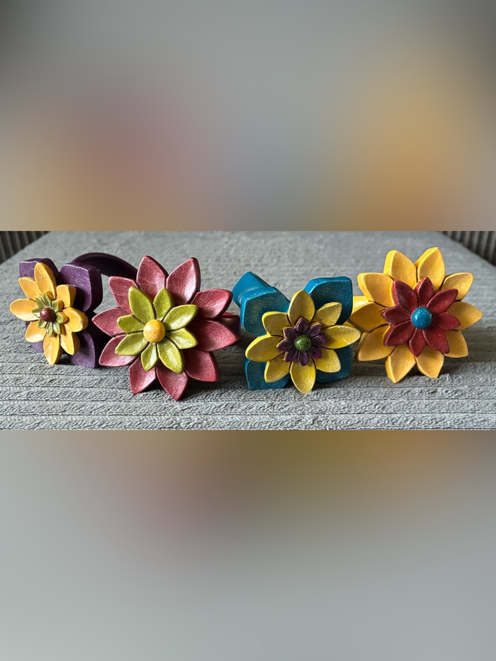 Lot of 4 Decorative Hand-Painted Flower Napkin Rings Fall Autumn Table Decor